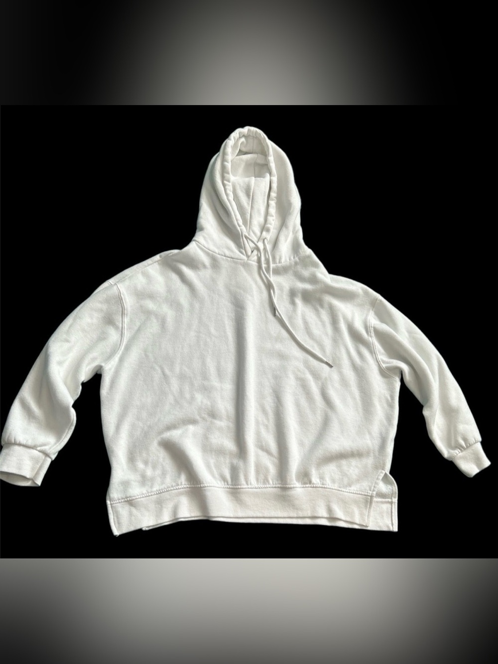Risen White Oversized Pullover Hoodie Sweatshirt Medium Cozycored Casual
